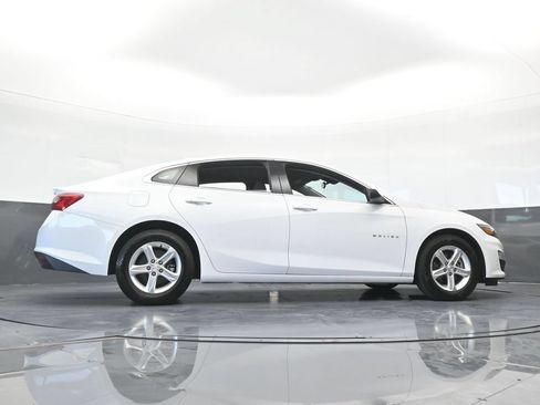 Used 2024 Chevrolet Malibu LT FWD image 56