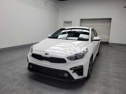 Used 2021 Kia Forte LXS FWD image 15