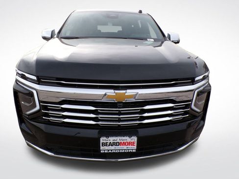 New 2026 Chevrolet Suburban Premier AWD/4WD image 5
