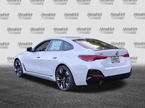 New 2026 BMW 430i xDrive w/ M Sport Package AWD/4WD image 8