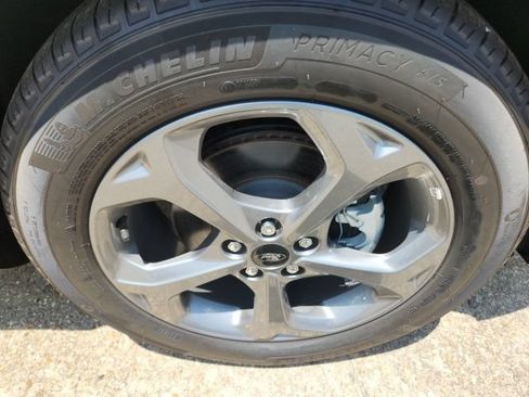 Used 2025 Ford Escape Active FWD image 11