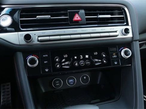 Used 2025 Genesis G70 3.3T Advanced w/ Sport Prestige Package image 18