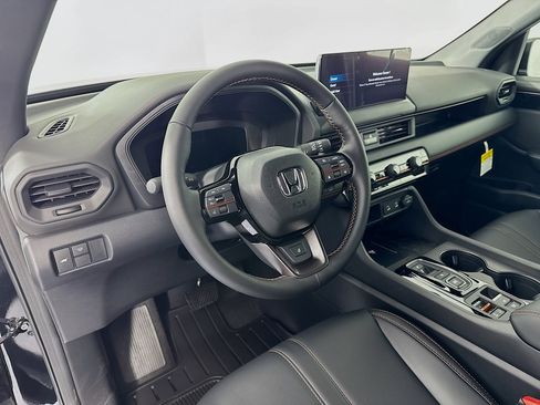 New 2026 Honda Pilot TrailSport image 9