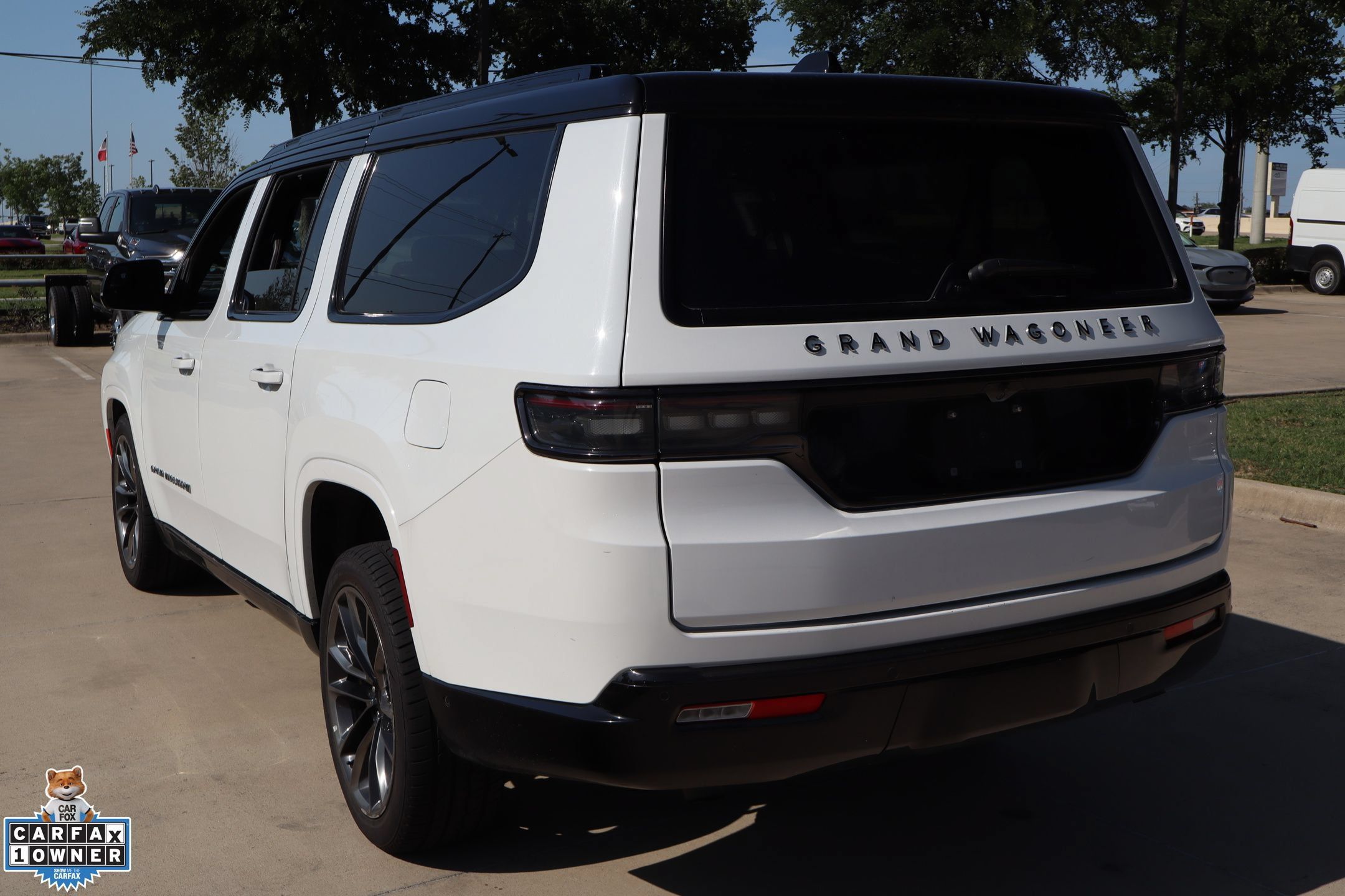 Used 2024 Jeep Grand Wagoneer L Series III w/ Quick Order Packagew 28T AWD/4WD image 6