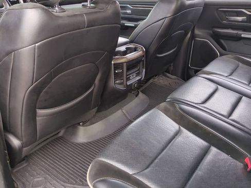 Used 2019 RAM 1500 Laramie image 18