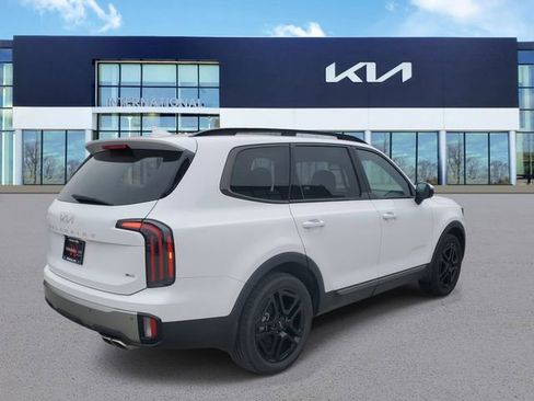 Certified 2023 Kia Telluride SX X-Line image 3