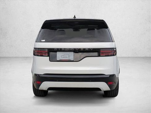Certified 2025 Land Rover Discovery Dynamic SE AWD/4WD image 7