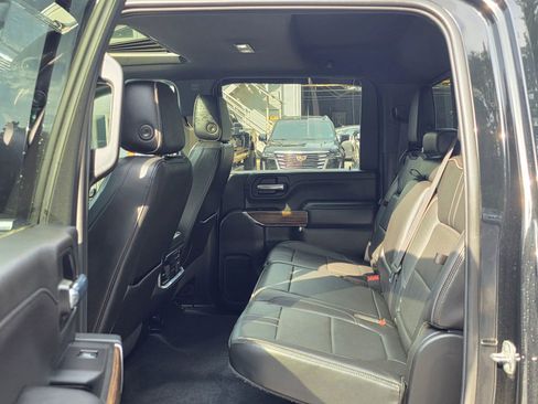 Used 2020 Chevrolet Silverado 2500 High Country w/ Z71 Off-Road Package image 28