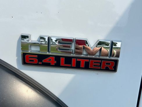 Used 2018 RAM 3500 Tradesman w/ Chrome Appearance Group AWD/4WD image 20