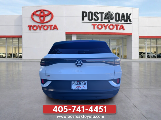 Used 2024 Volkswagen ID.4 2WD image 2