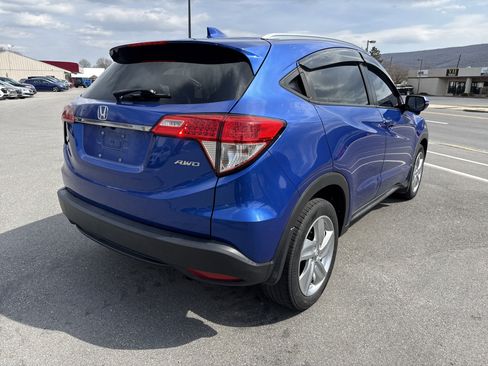 Used 2019 Honda HR-V EX image 3