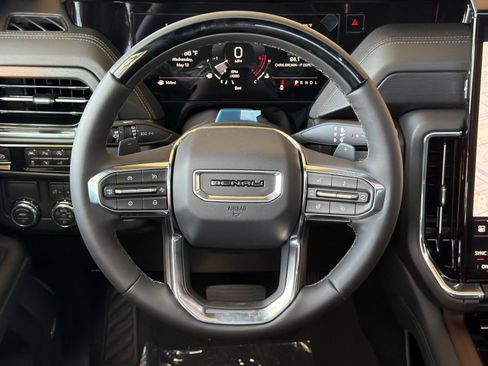 New 2026 GMC Yukon XL Denali w/ Denali Reserve Package RWD image 14