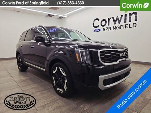 Used 2025 Kia Telluride S FWD image 6