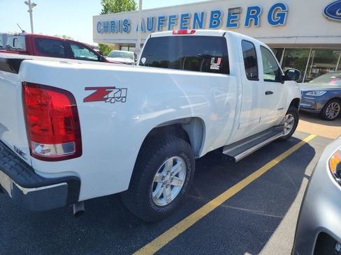 Used 2011 GMC Sierra 1500 SLE w/ Power Tech Package AWD/4WD image 5