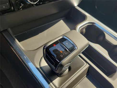 New 2026 GMC Sierra 1500 SLT w/ SLT Premium Plus Package image 30