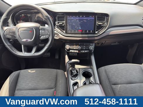 Used 2025 Dodge Durango GT RWD image 25
