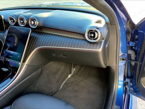 Used 2023 Mercedes-Benz C 300 Sedan image 18