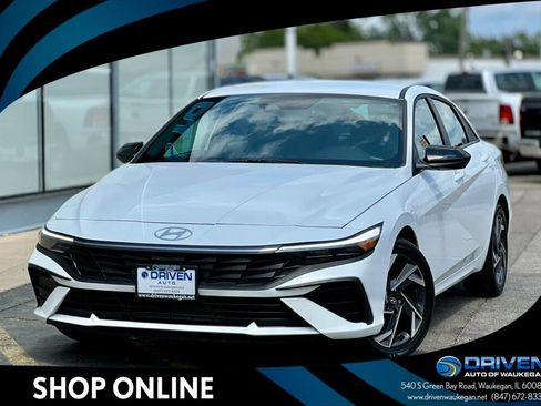 Used 2025 Hyundai Elantra Sport w/ Cargo Package FWD image 1