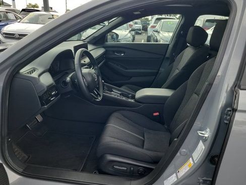 Used 2025 Honda Accord Sport image 15