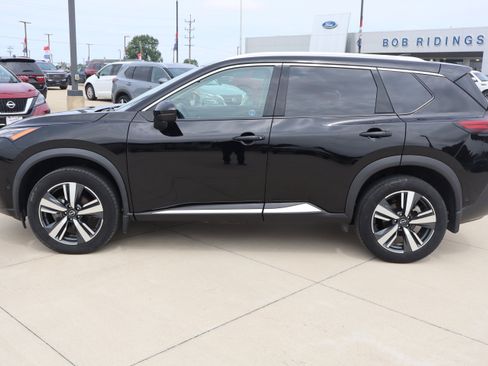 Used 2023 Nissan Rogue SL w/ SL Premium Package AWD/4WD image 9