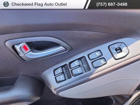 Used 2015 Hyundai Tucson GLS FWD image 20