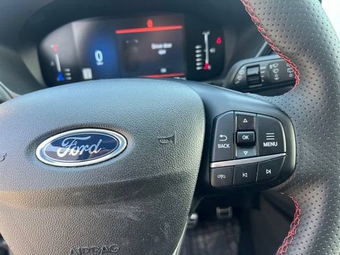Used 2024 Ford Escape ST-Line w/ Tech Pack #1 AWD/4WD image 25