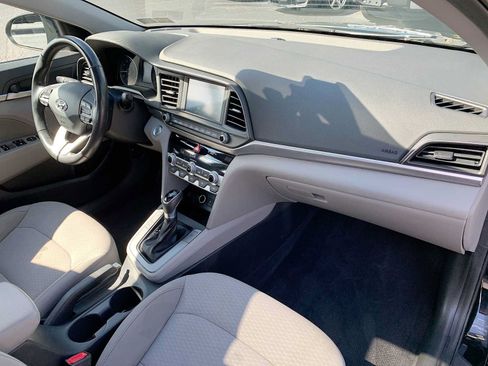 Used 2020 Hyundai Elantra Value Edition w/ Cargo Package (C1) FWD image 27