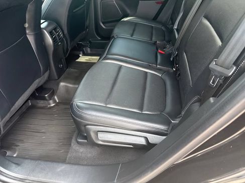 Used 2021 Ford Escape SEL AWD/4WD image 18