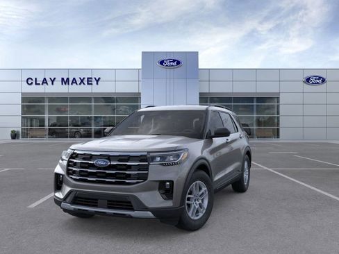 New 2026 Ford Explorer Active image 2