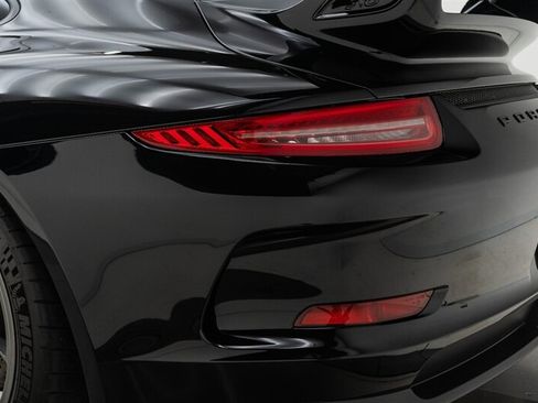 Used 2015 Porsche 911 GT3 RWD image 28