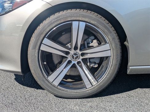 Used 2022 Mercedes-Benz C 300 Sedan image 12