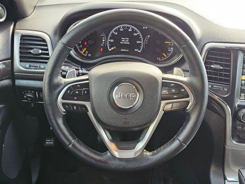 Used 2017 Jeep Grand Cherokee Altitude image 17