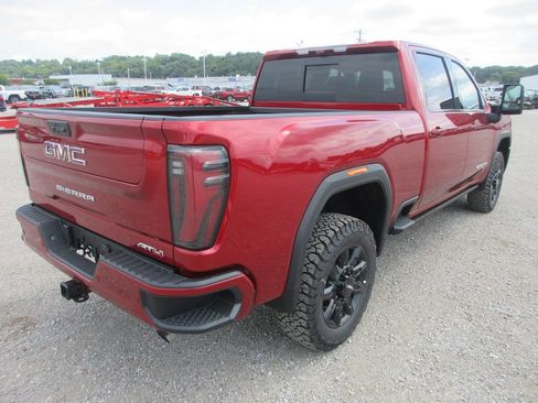 New 2026 GMC Sierra 2500 AT4 w/ AT4 Premium Plus Package AWD/4WD image 4