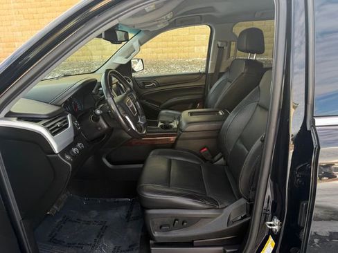 Used 2018 GMC Yukon XL SLT image 6