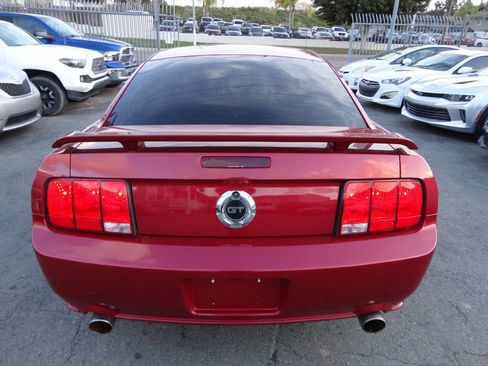 Used 2006 Ford Mustang GT Premium image 4