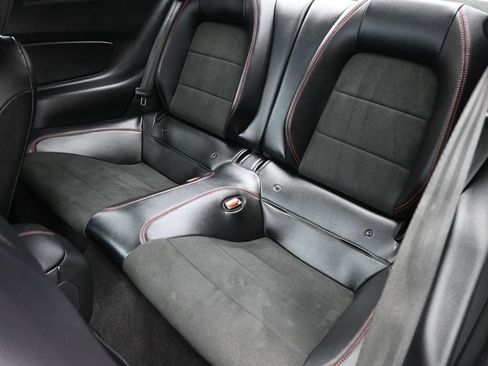 Used 2021 Ford Mustang GT Premium w/ Equipment Group 401A image 19