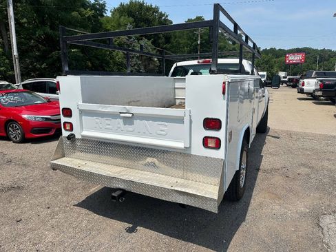 Used 2013 GMC Sierra 3500 W/T RWD image 5