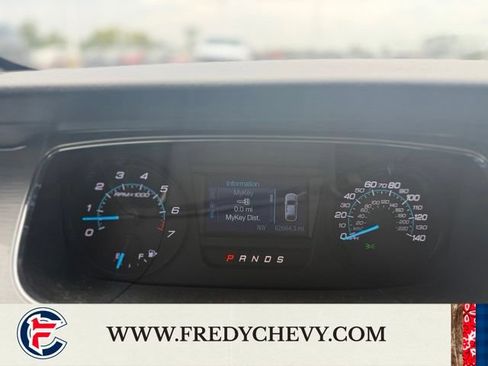 Used 2019 Ford Taurus SEL FWD image 11