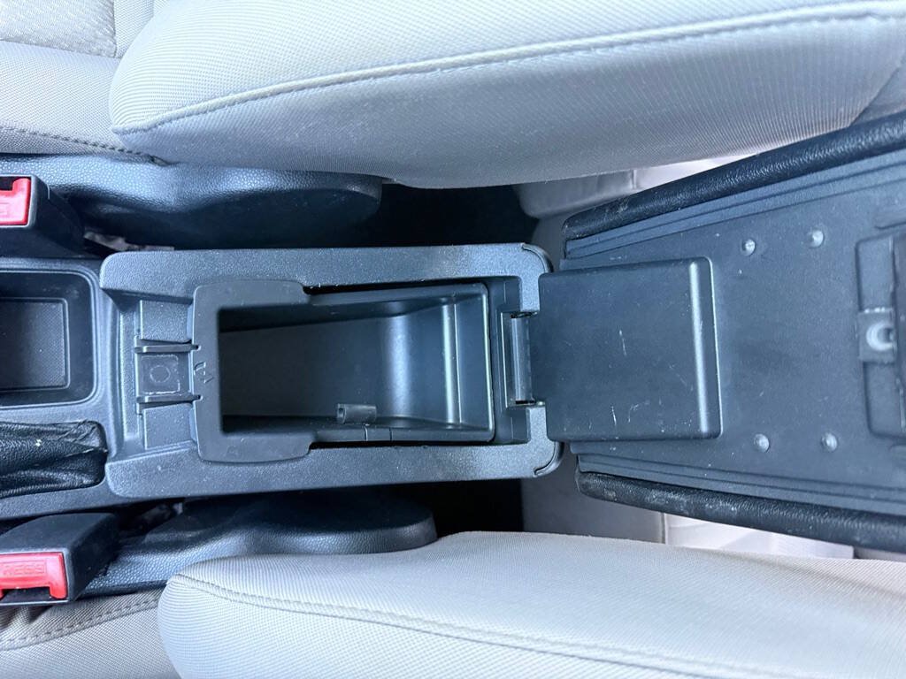 Used 2018 Ford EcoSport S FWD image 21