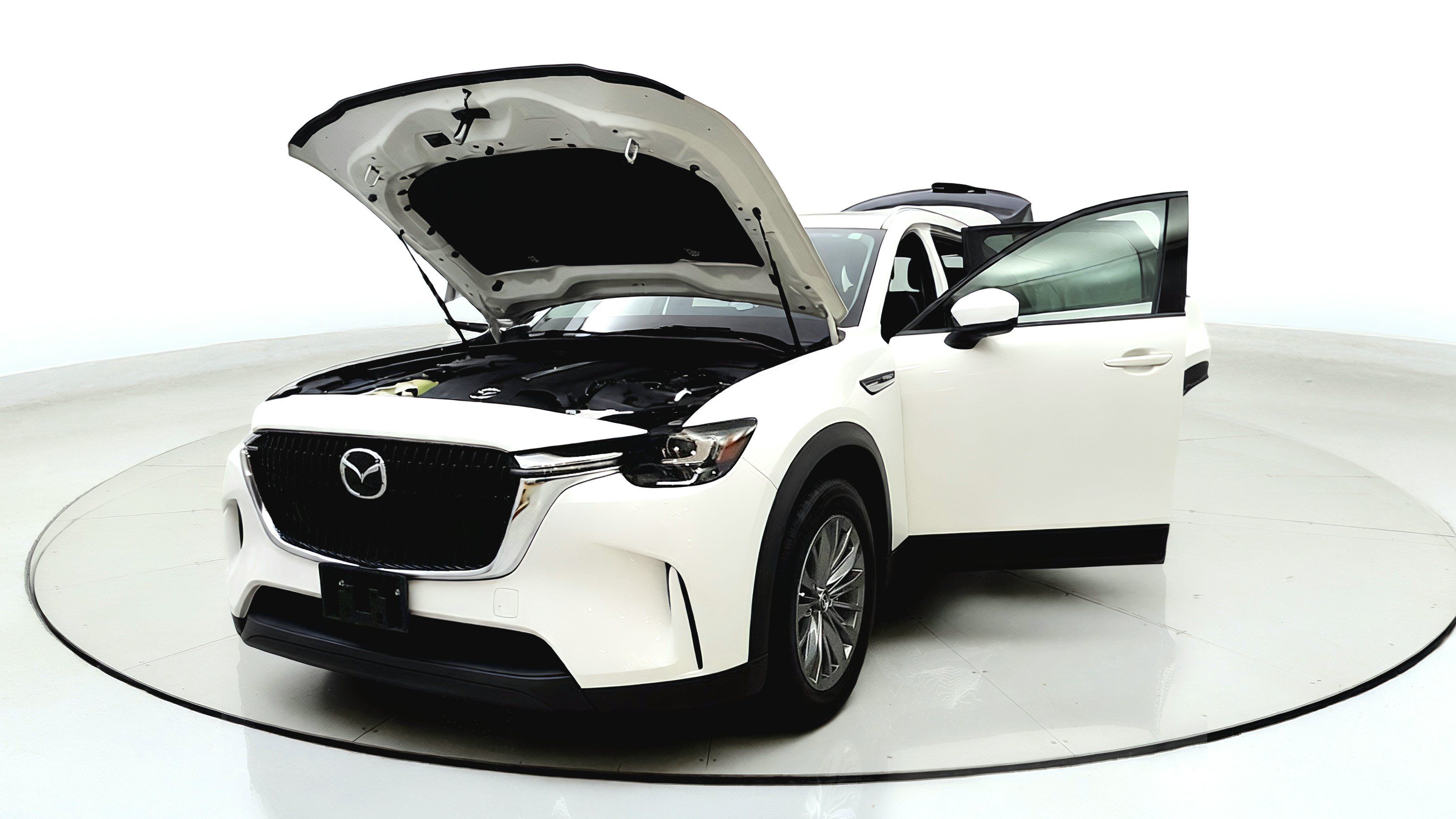 Used 2024 MAZDA CX-90 Plug-In Hybrid w/ Preferred AWD/4WD image 10