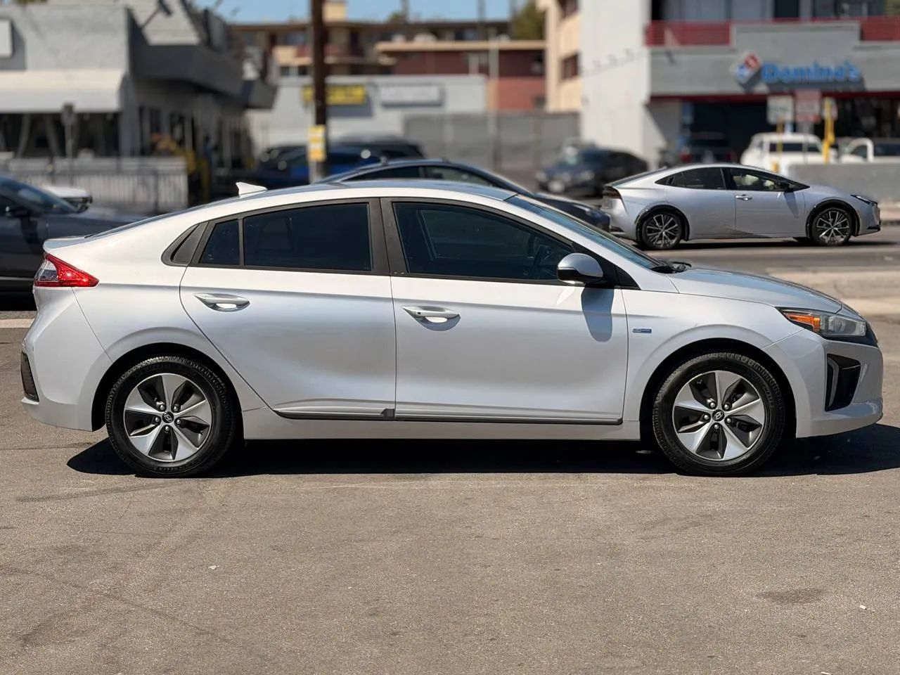 Used 2019 Hyundai Ioniq Electric FWD image 20