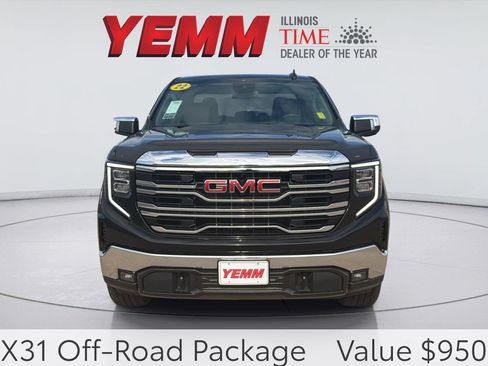 Used 2022 GMC Sierra 1500 SLT w/ SLT Convenience Package AWD/4WD image 3