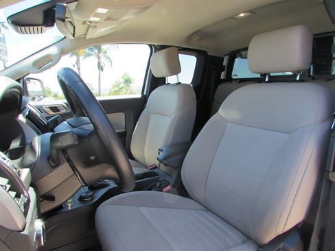 Used 2019 Ford Ranger XLT w/ Equipment Group 302A Luxury AWD/4WD image 10