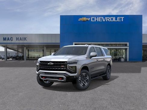 New 2026 Chevrolet Suburban Z71 w/ Comfort Package AWD/4WD image 8
