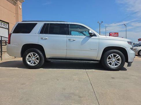 Used 2016 Chevrolet Tahoe LT w/ Luxury Package image 4