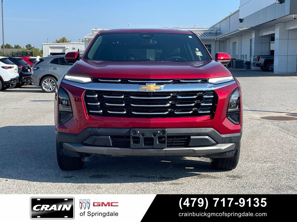 Used 2026 Chevrolet Equinox LT FWD image 2