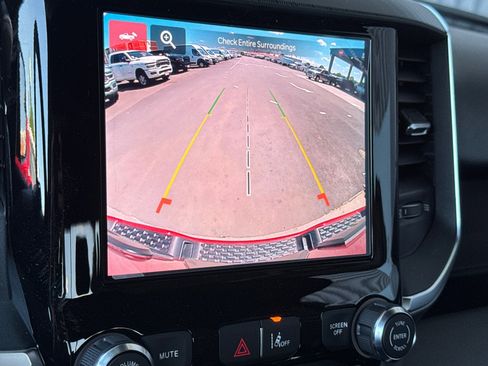 New 2026 RAM 1500 Express AWD/4WD image 17