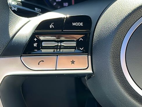 Used 2024 Hyundai Santa Cruz SEL image 16