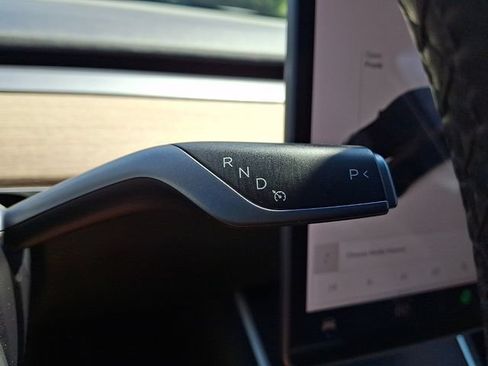Used 2020 Tesla Model Y Long Range AWD/4WD image 15