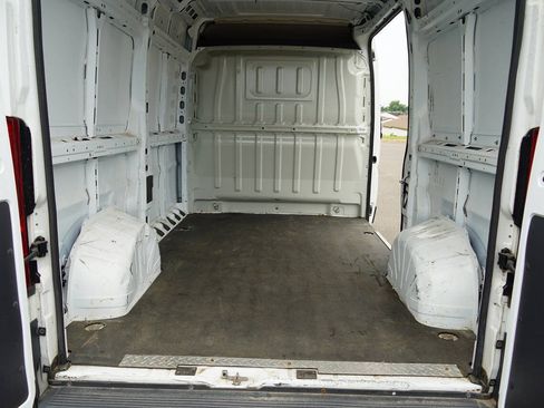 Used 2018 RAM ProMaster 2500 FWD image 21